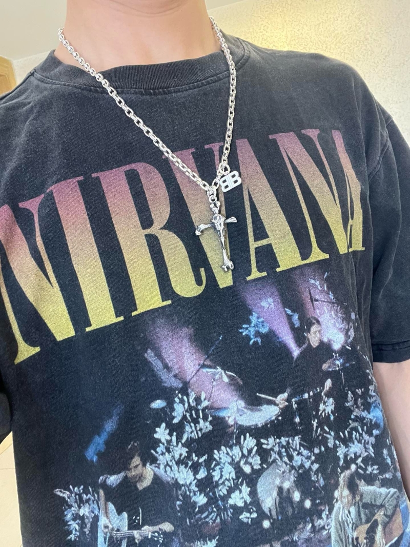 Ba1en*iaga necklaces